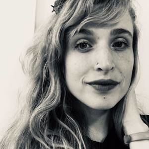 Meet your Posher, Phoebe